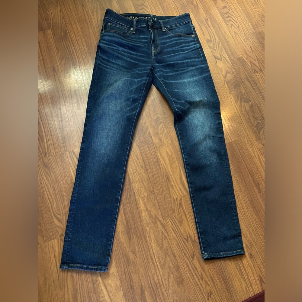 Men’s American Eagle AirFlex + Athletic Skinny Size 31 x 32 Dark Wash Jeans EUC